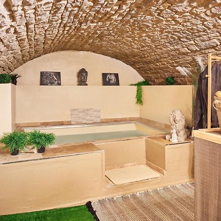 Suite Lovespa Coligny Екстериор снимка