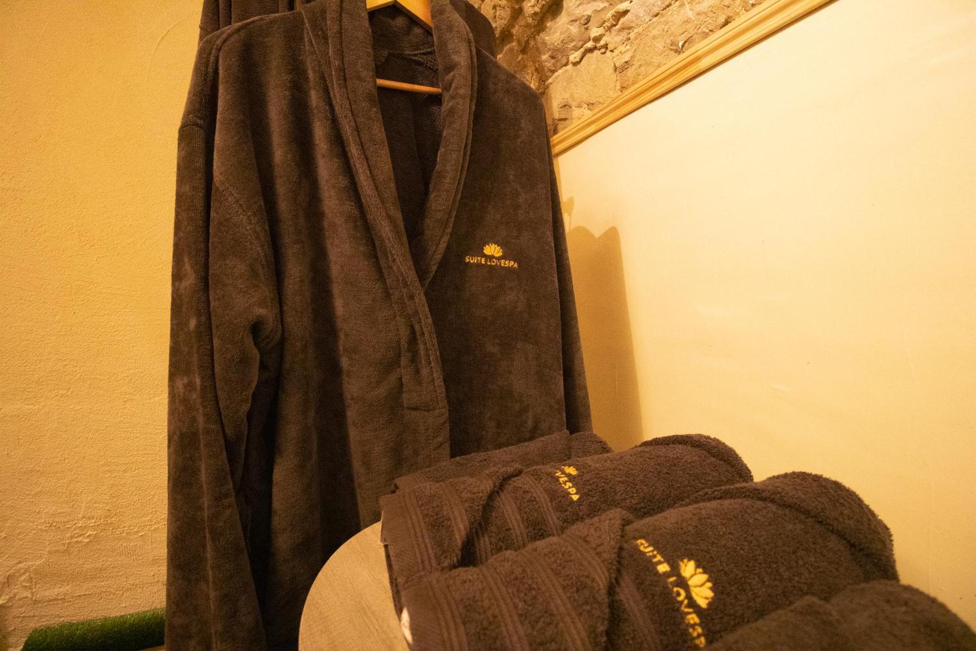 Suite Lovespa Coligny Екстериор снимка
